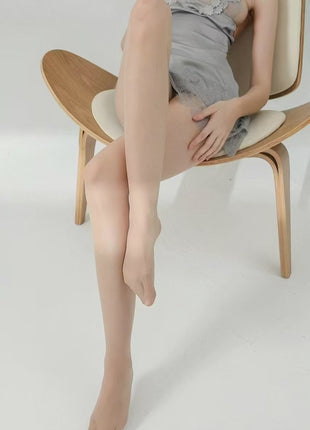 Light feather stockings